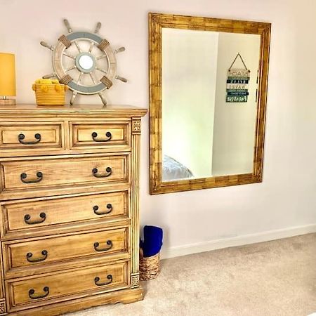 Lovely 2 Bedroom Modern Loft Apartment Sea View モアカム エクステリア 写真